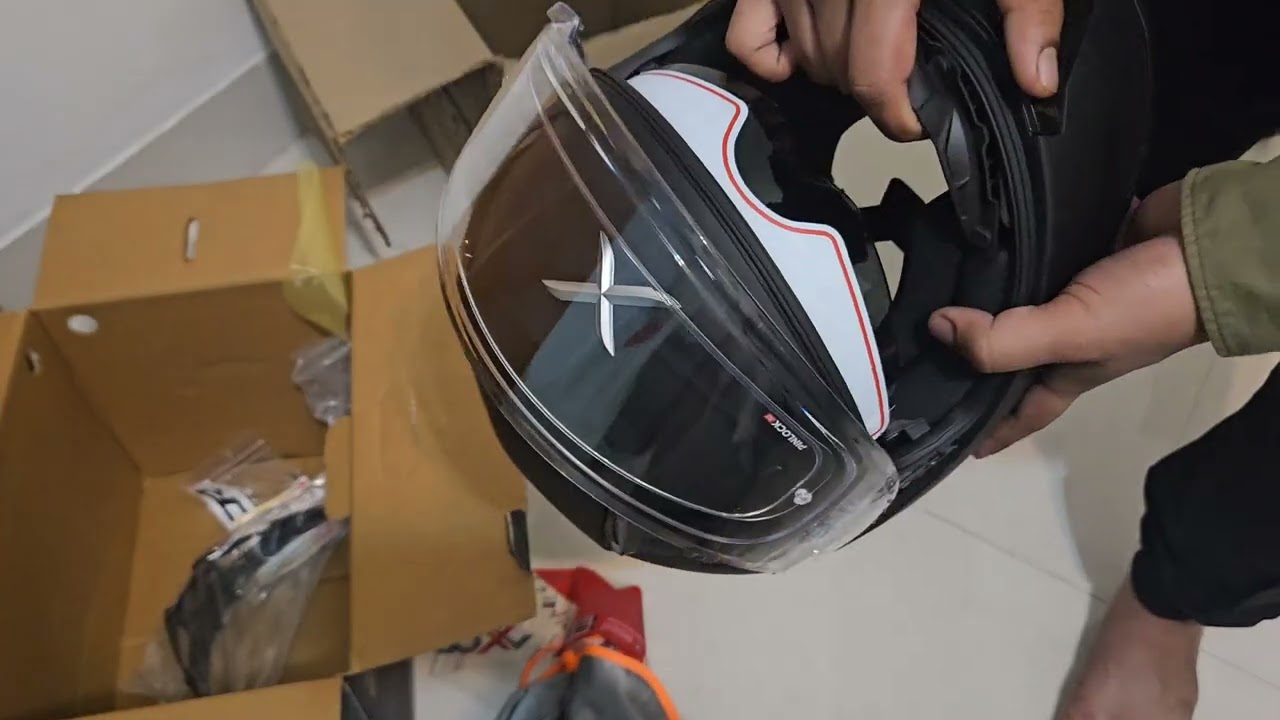 Axor Apex Solid Dull Black Helmet Unboxing & First Look | Best Full Face Helmet 2025-2026?
