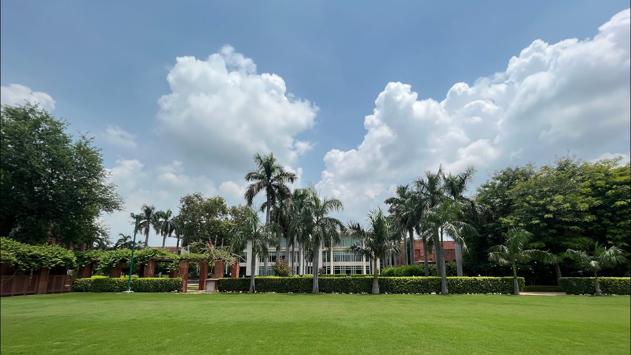 Jaypee palace hotel & convention Center| Perfect staycation| luxury hotels in Agra| Agra vlog