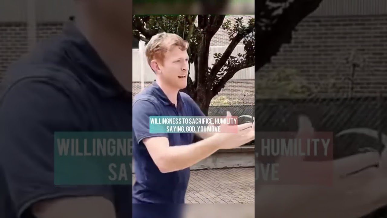 Christian preacher teaches truth on college campus