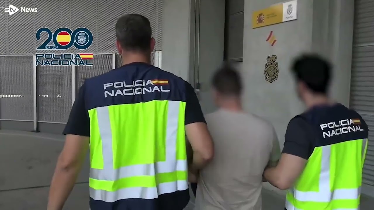 Scottish gang boss Steven Lyons lands in Spain after extradition