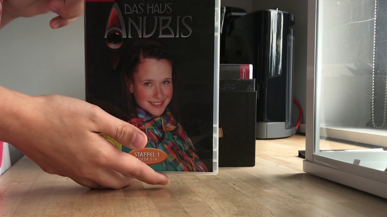 First unboxing! Das Haus Anubis Season 1 limited edition! //  Anubis life99