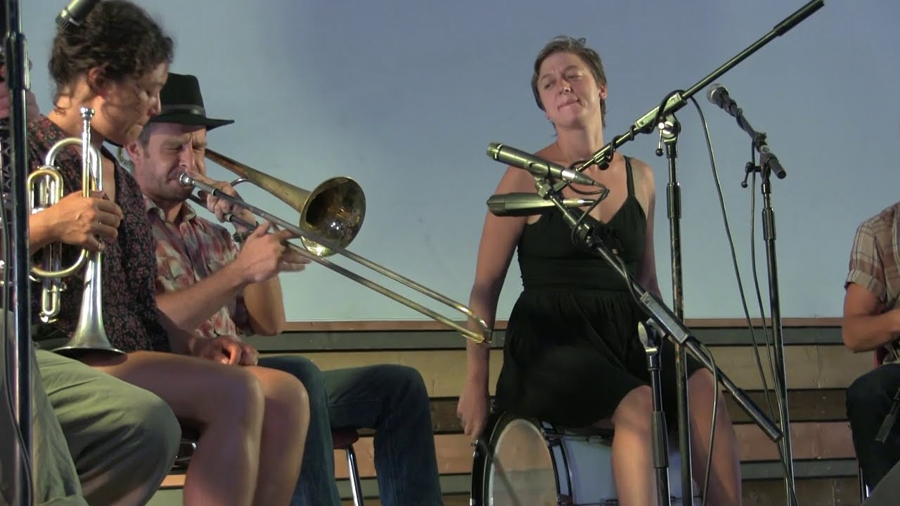 Tuba Skinny, 