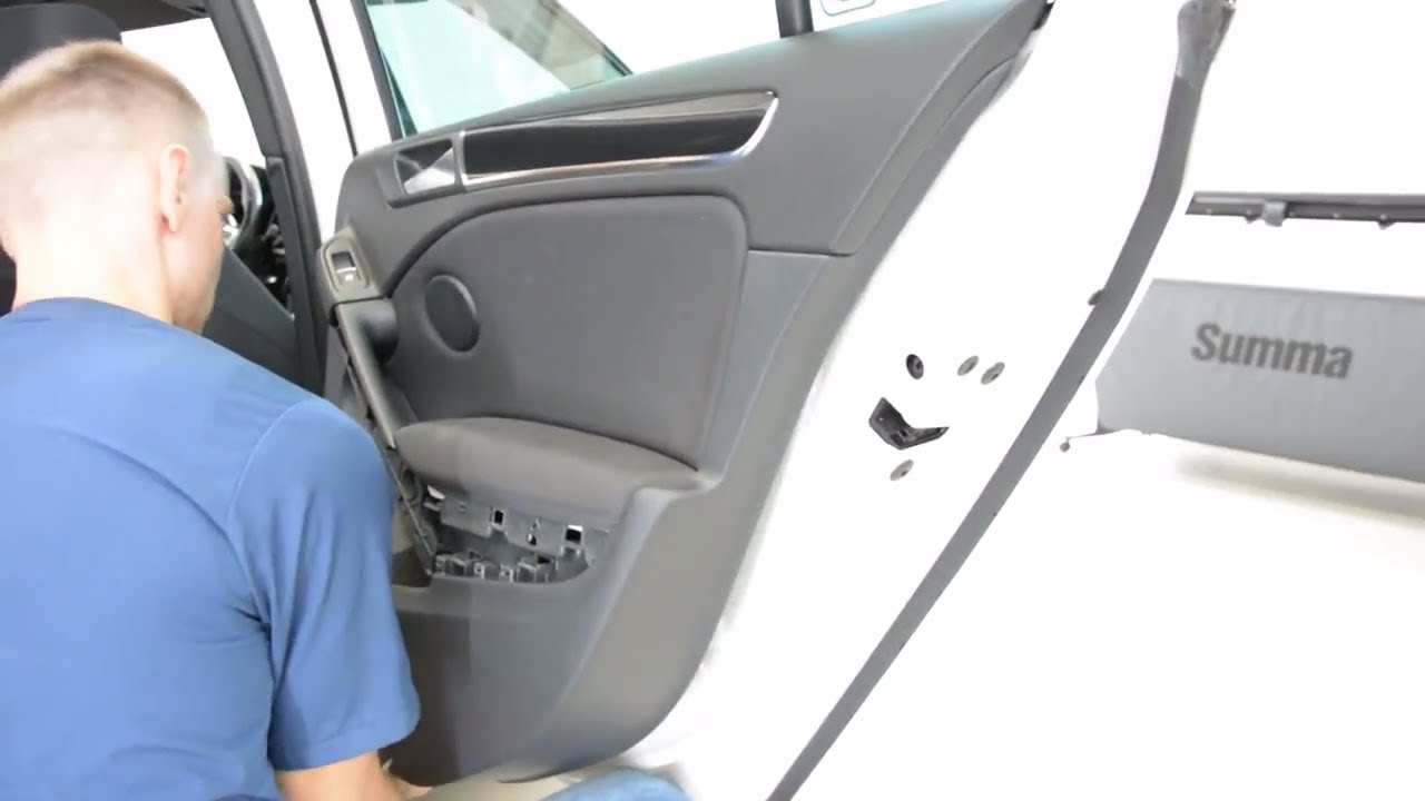 Door panel removal VW Golf mk6 2011