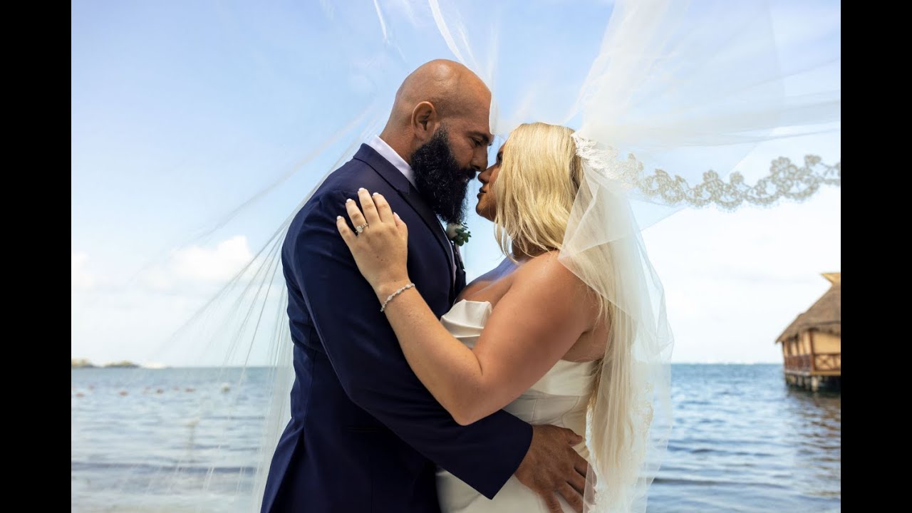 ARIANA & DAVID - 3 DAYS OF WEDDING MAGIC AT DREAMS VISTA, CANCUN