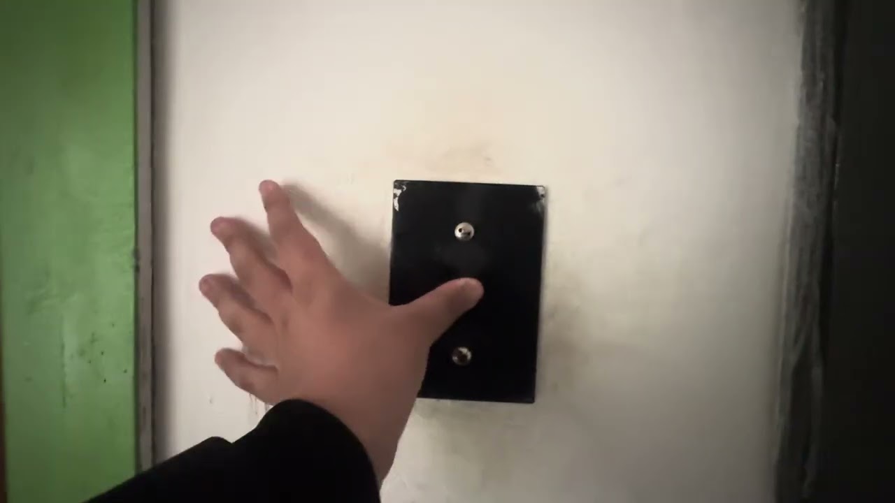 Электрический лифт ( г. Костанай ) СамЛЗ 1984 г.в