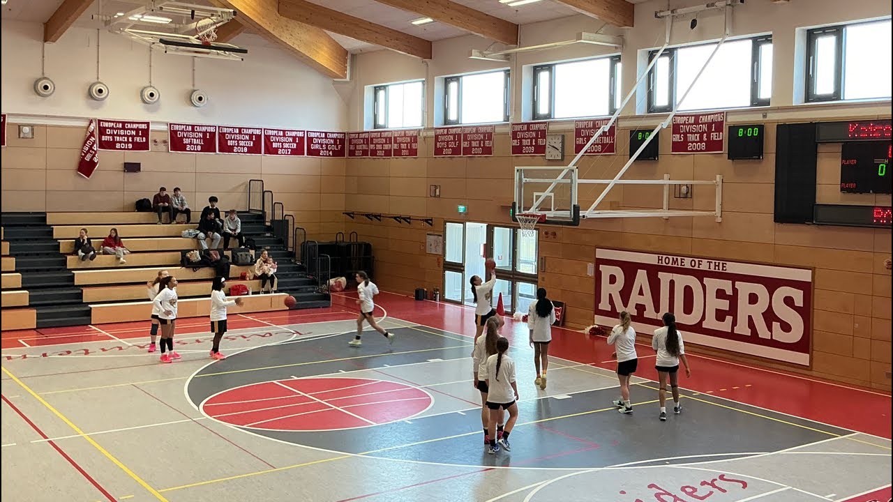 Stuttgart JV Girls 🏀🆚 K-town Friday