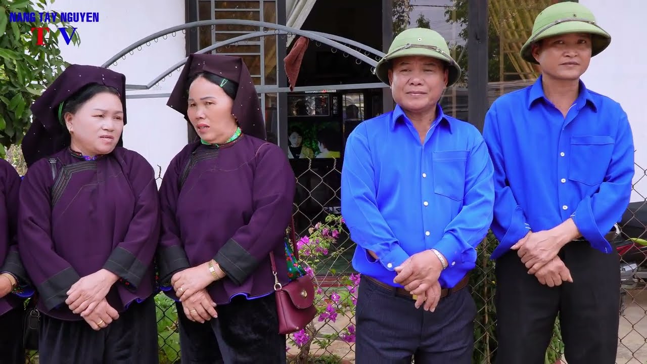 Vừa đến Hội đã gặp ngay đối thủ