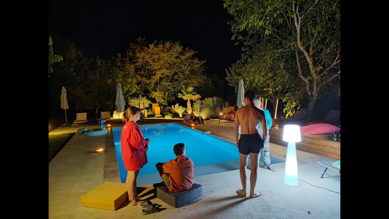 Gite de France piscine location maison 6 personnes Arrtaz