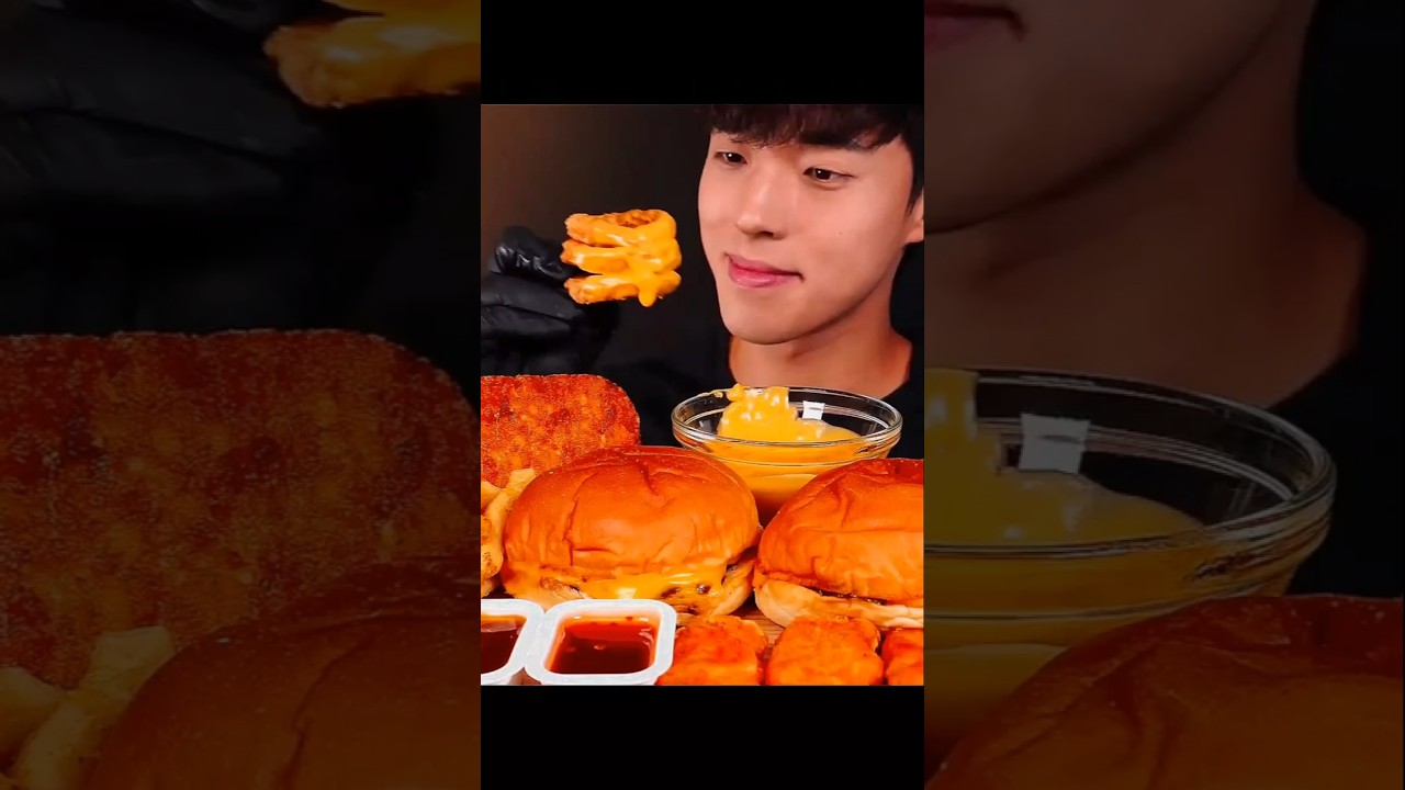 Unlimited Hamburgers, Popcorn Chicken & Hash Browns! 🍔🔥 Mukbang Eating Challenge!
