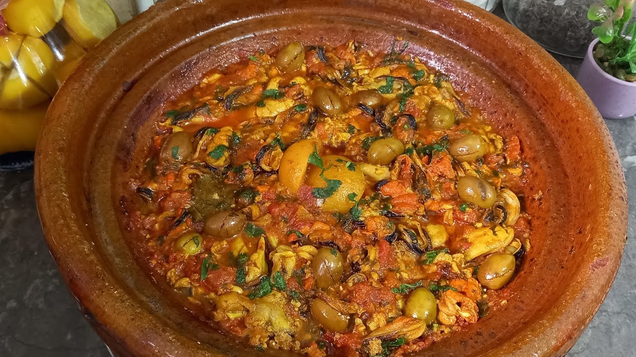 #بوزروك# طاجين بوزروك او بلح البحر بطريقة بسيطة جداااا😋😋✌Tagine Bozrok or mussels in a way