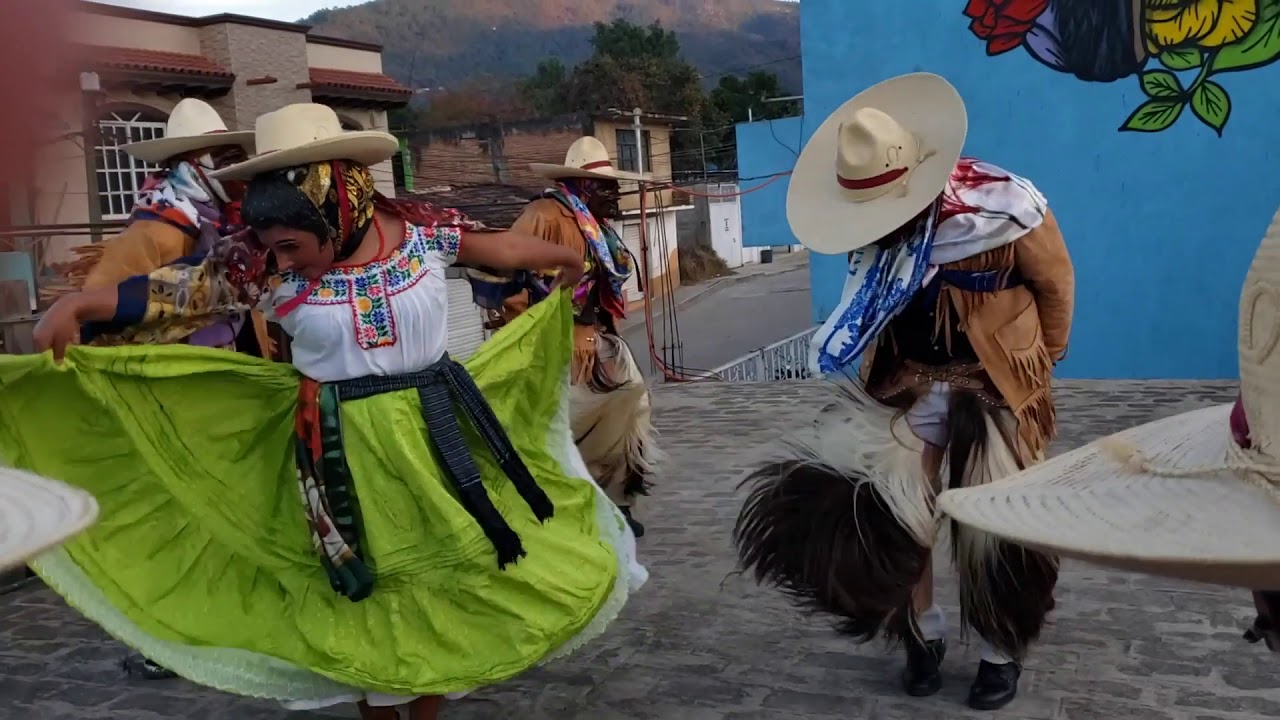 DANZA DE LOS RUBIOS  