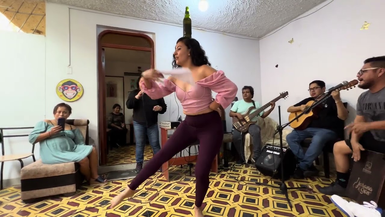 Mírala como se va (Tondero) Sonia Valderrama y Jarana &Son en Chiclayo cumpleaños de Dania