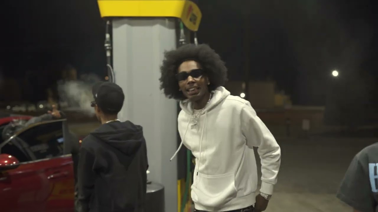 Lil Beezy - Love's (Official Music Video)