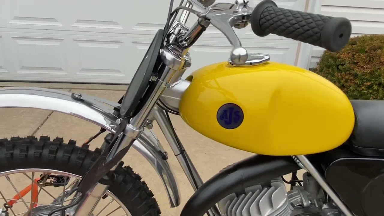 1971 AJS Stormer 370 ￼ fresh restore ￼