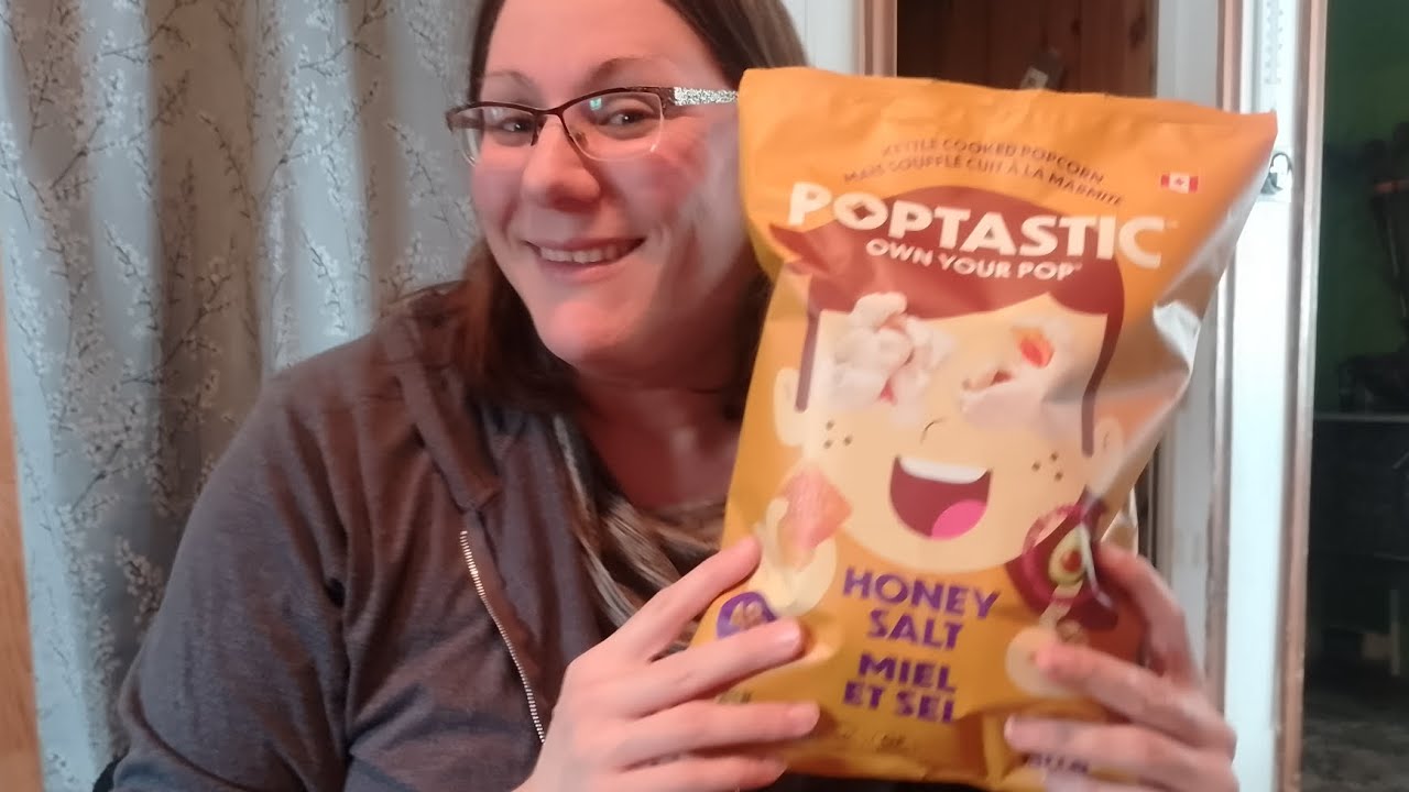 Sister’s Gift Reveal & Birthday Snacks Taste Test