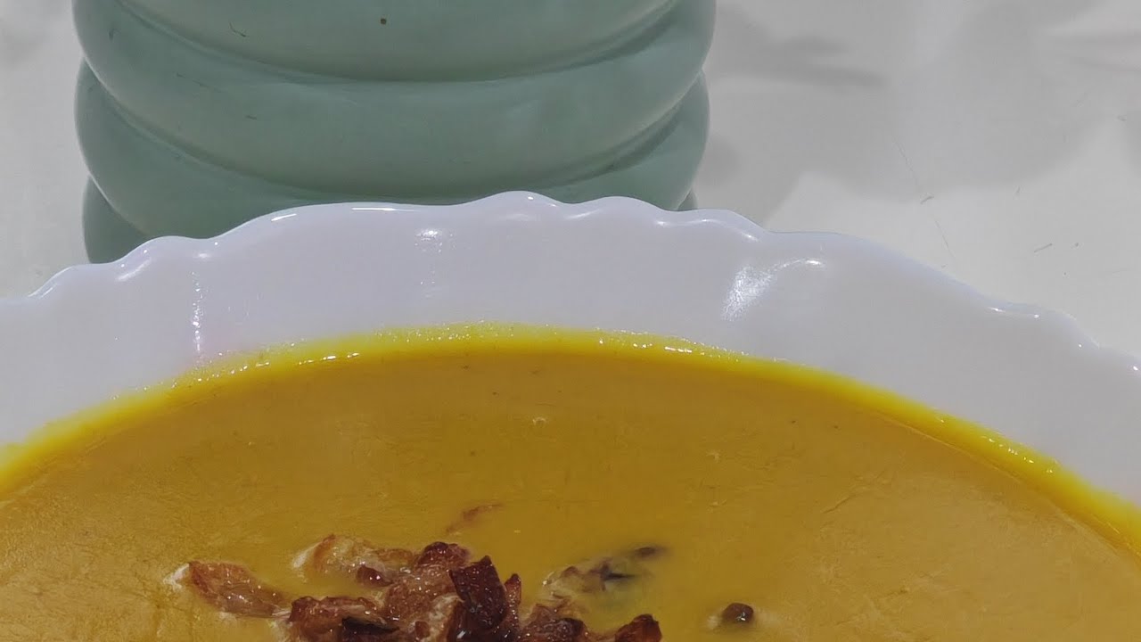 شوربة(حساء) عدس على الطريقة المصرية 😋Egyptian-style lentil soup