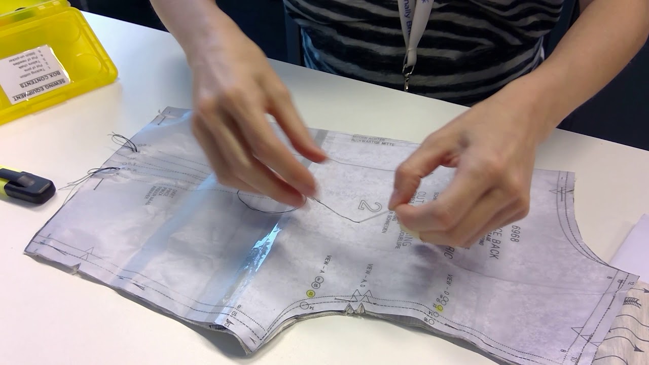 How to tailor tack - Tailor tacking