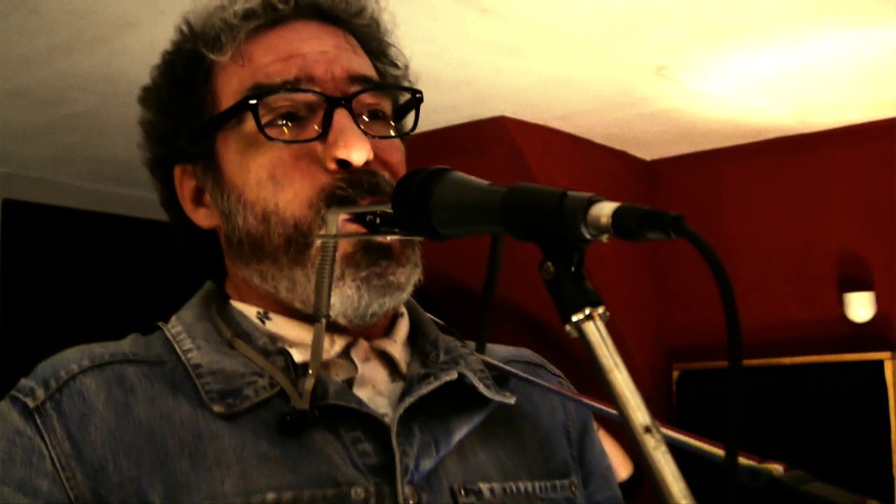 TheDuffles - I Went Walking -Live at Rocking Horse