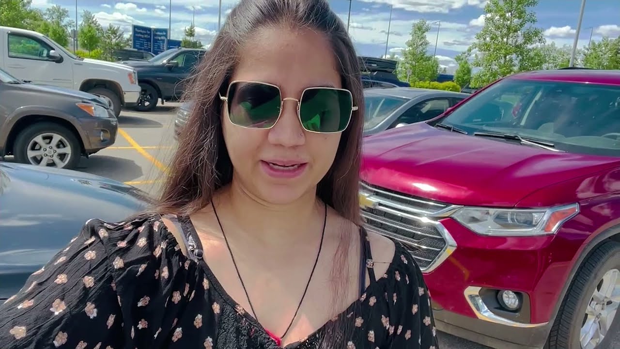 Desi Communities || South Edmonton ||Types of home in Canada ||Alberta || Indian Family in Canada