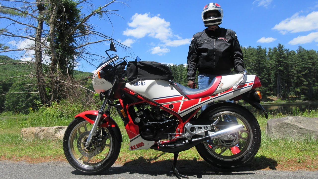 RZ350 YAMAHA 1985 RESTORED AND REBUILT BY SCOTT IS A ONE OWNER.