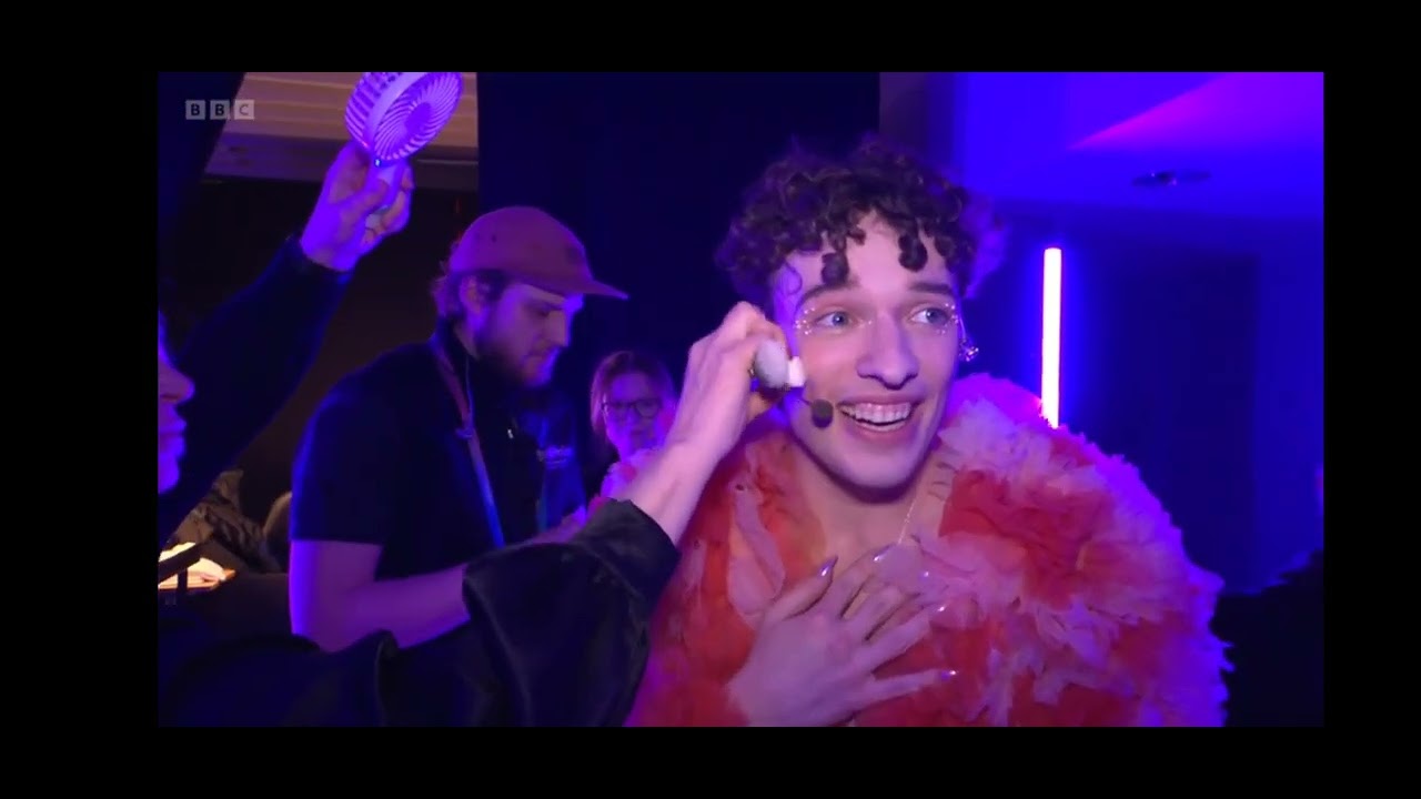 the moment nemo won eurovision 2024! 🏳️‍🌈🏳️‍🌈🇨🇭🇨🇭