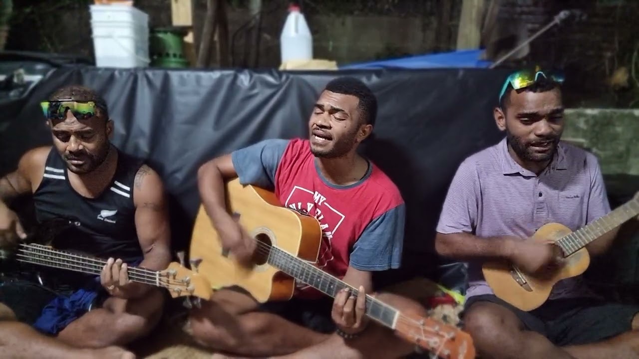 Voqa kei Valenisau & Waikatakata Vure feat Seni Lolo Kula Sigidrigi - Ena Seavu