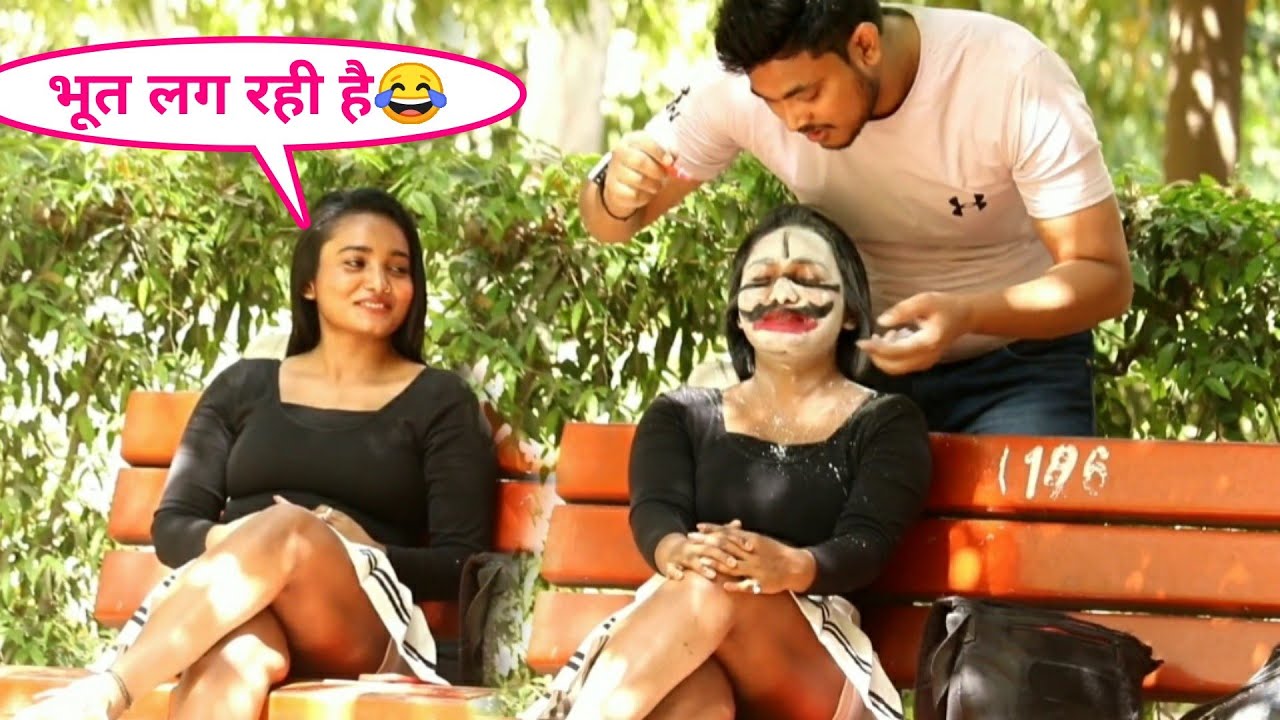 Makeup💄 prank on banaras girl, one  side love❤ // crazy vishal