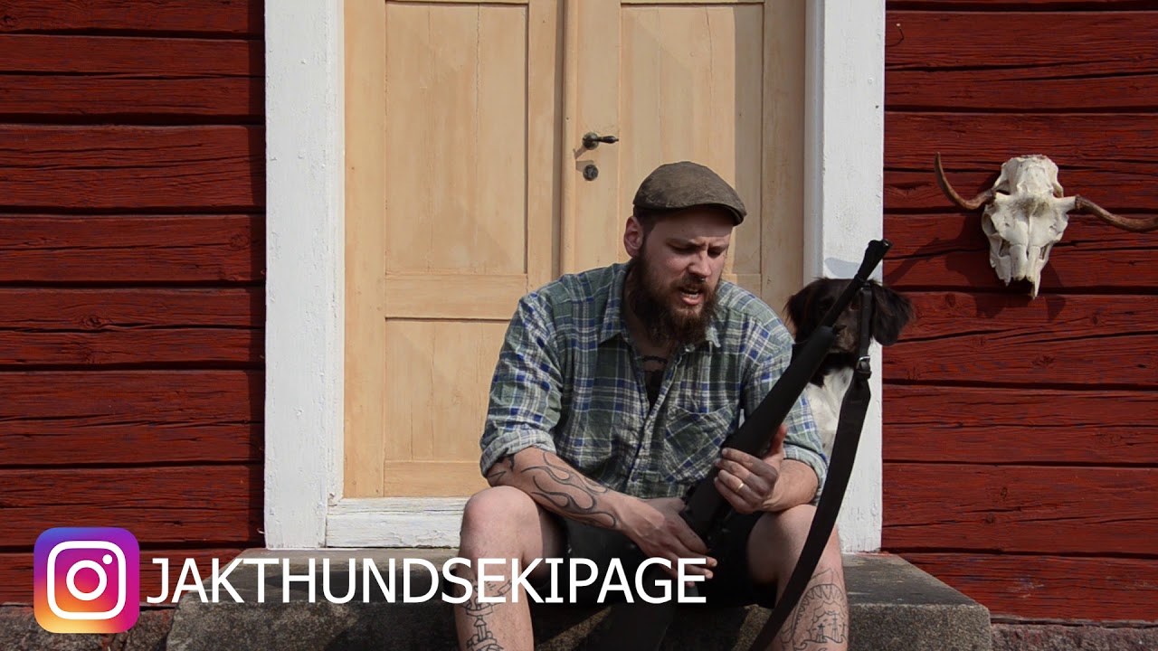 Sebastian från Jakthundekipage berättar om sin hundförarbössa