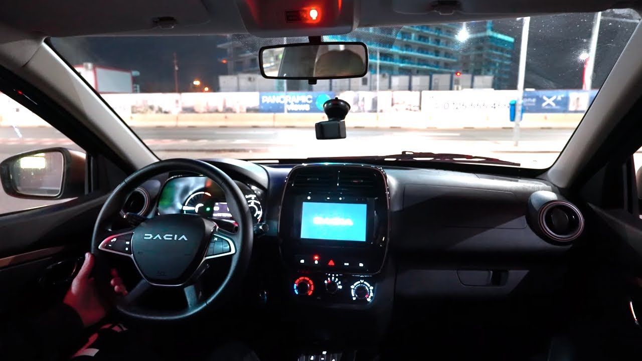 2023 Dacia Spring Extreme Night Drive