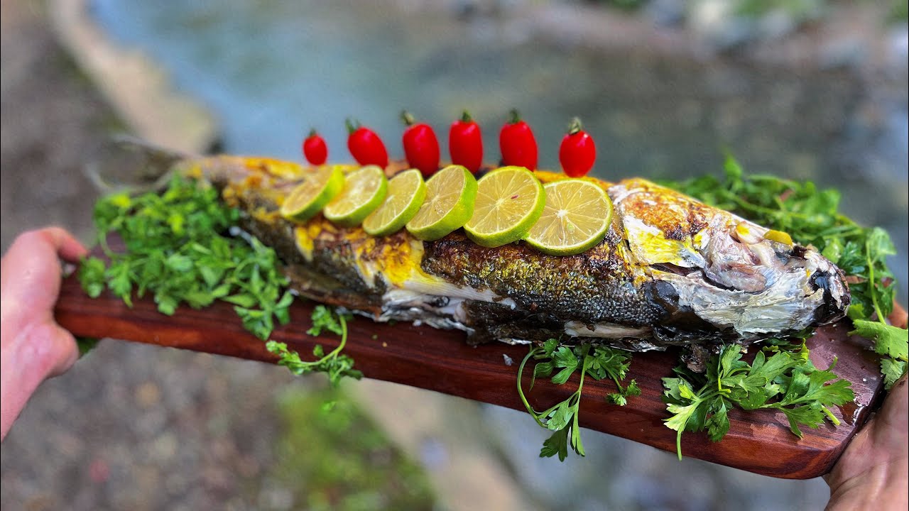 Cooking Whole Fish by the River | Relaxing Nature ASMR & Campfire Cooking 🐟🏞️