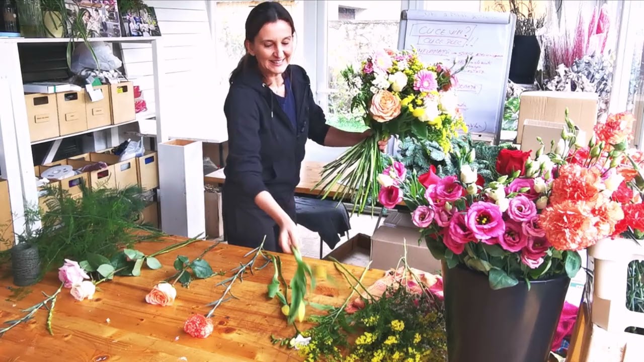 Buchet rotund flori mixte. Tutorial@Anca Vlad