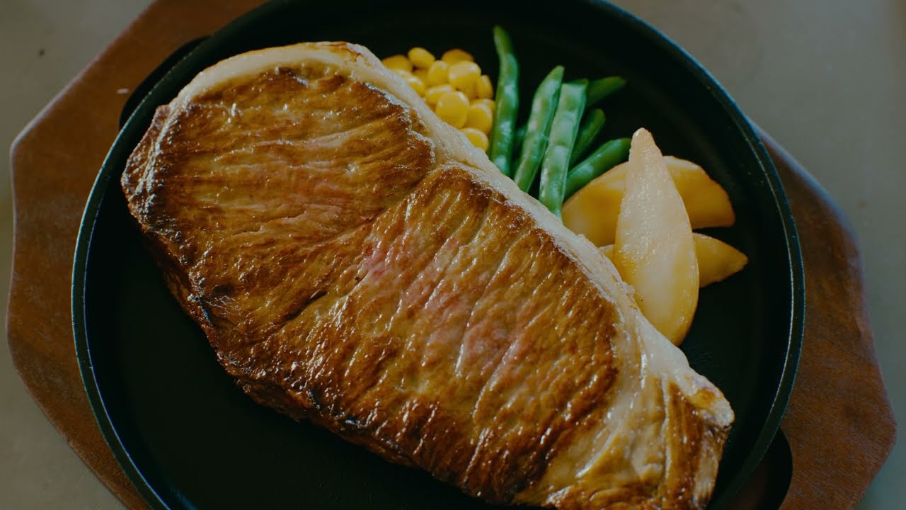 Looks Delicious! | Making Food Replicas with Synthetic Resin