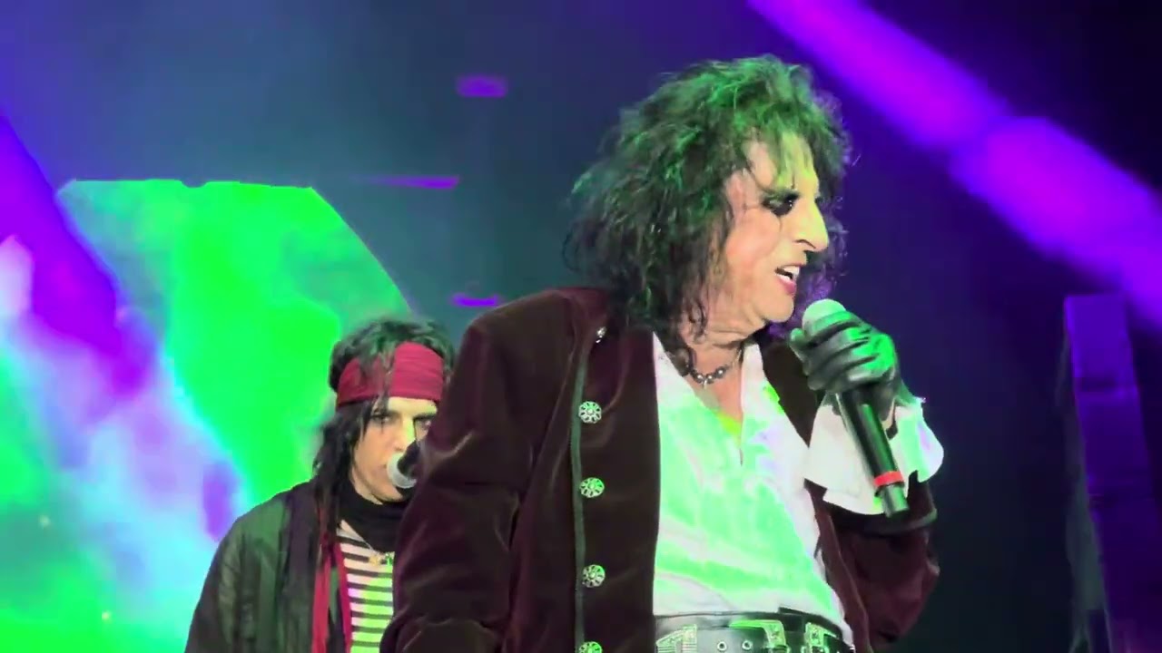 Alice Cooper – “Poison” – Live – Saint Augustine, FL 2/11/2025 ￼