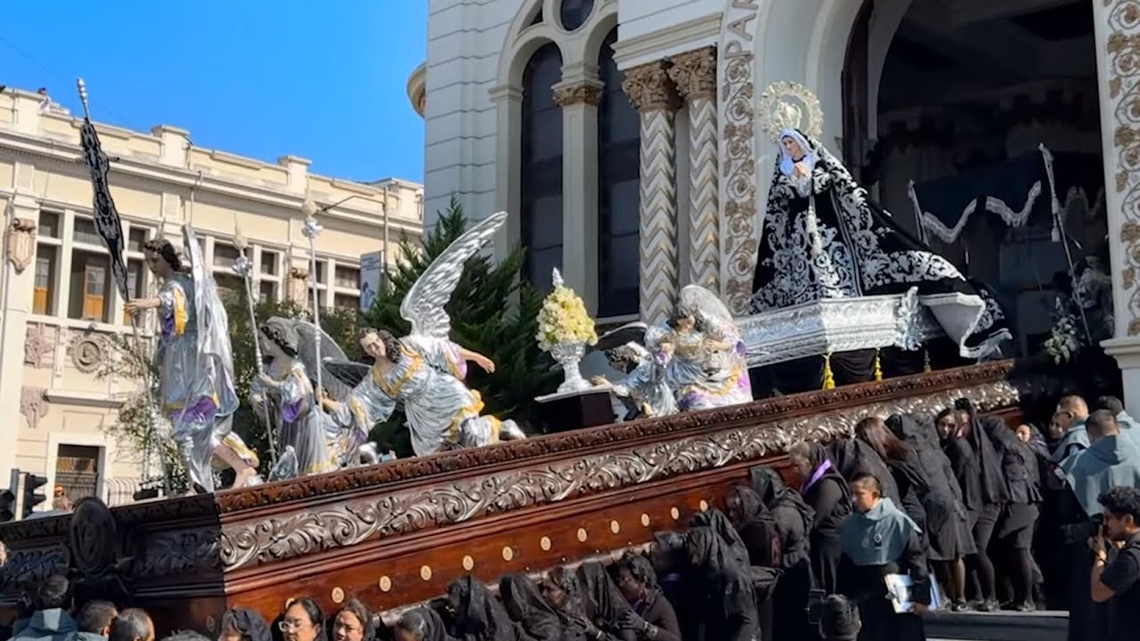 Salida Virgen de Soledad, El Calvario - Viernes Santo 2024