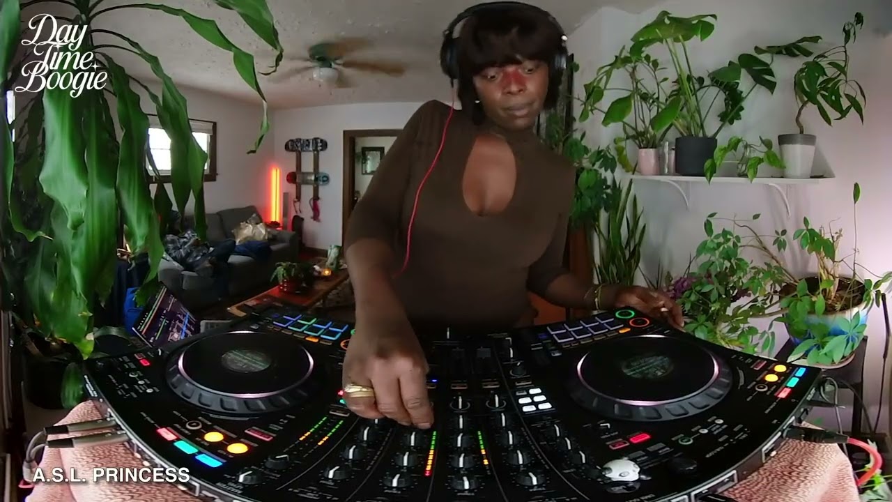 Day Time Boogie (A.S.L. PRINCESS)