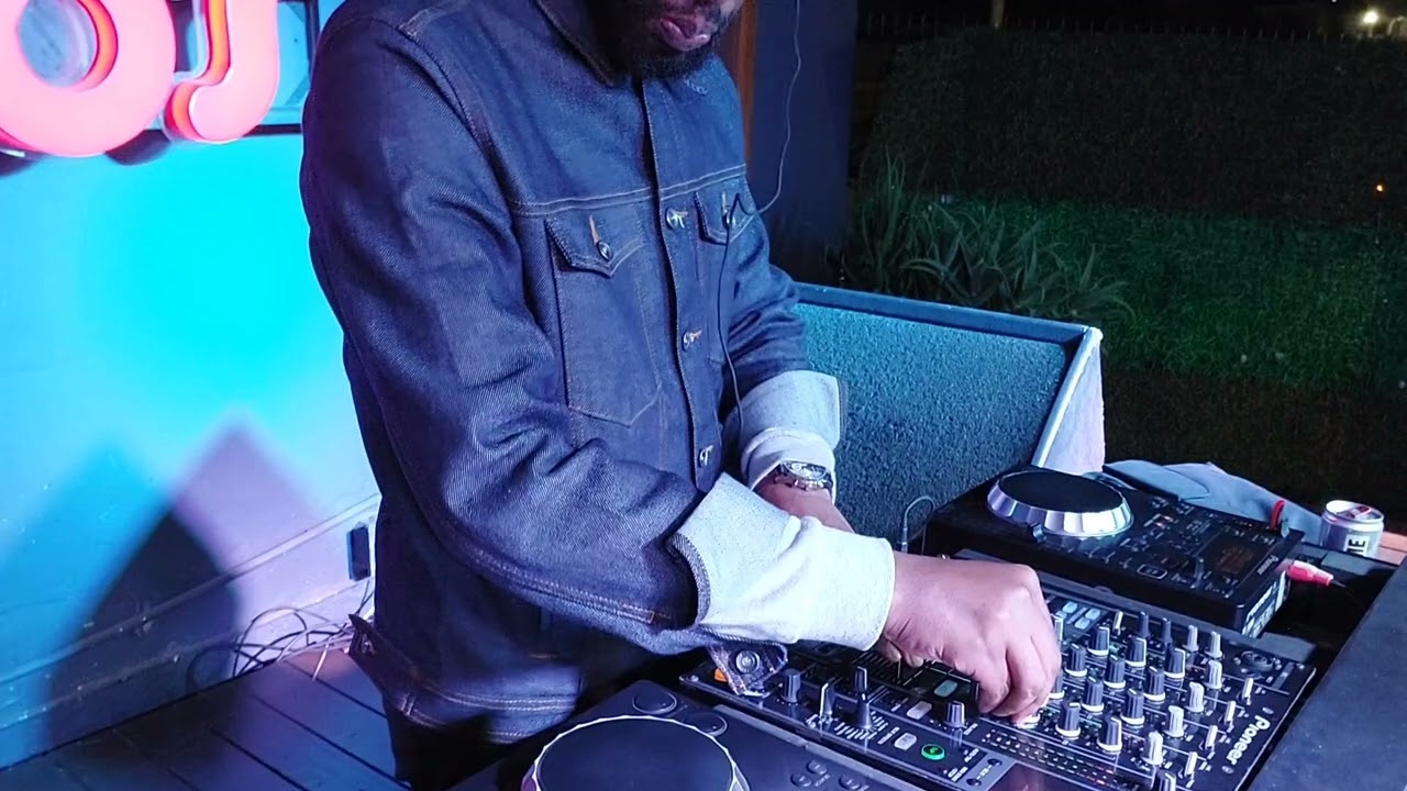 soulful Deep with Morenathedeejay