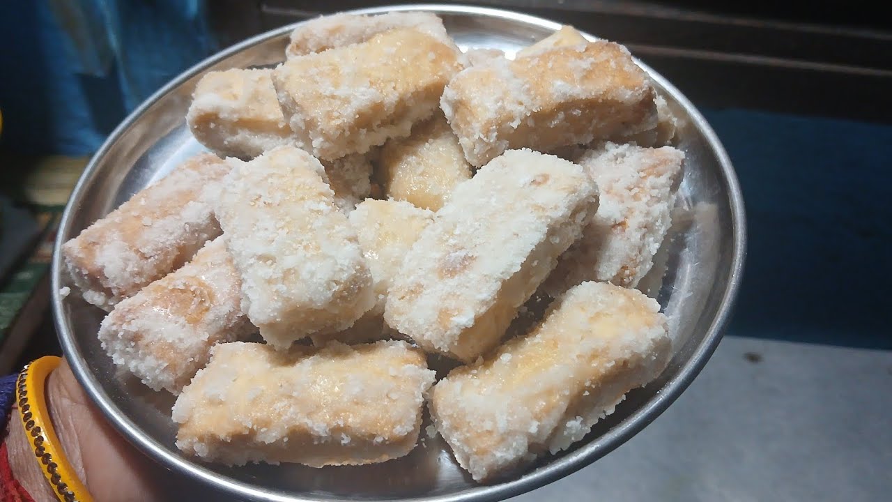 Holi k time k bihar k yeh famous mithai chene aur aata se banta hain yeh mitha 