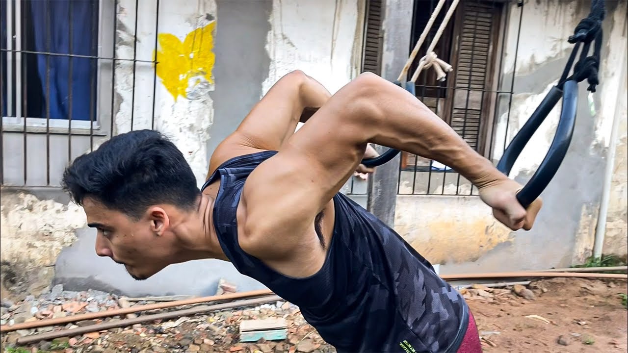 Como TREINAR BÍCEPS de FORMA FÁCIL e EFICIENTE! (Para INICIANTES e SEM APARELHOS)