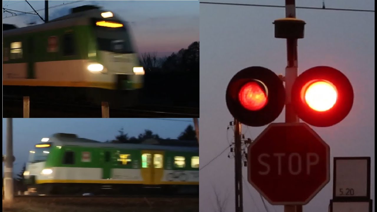 Przejazd kolejowy Warszawa ul.Bukowiecka (2x EN57AL)