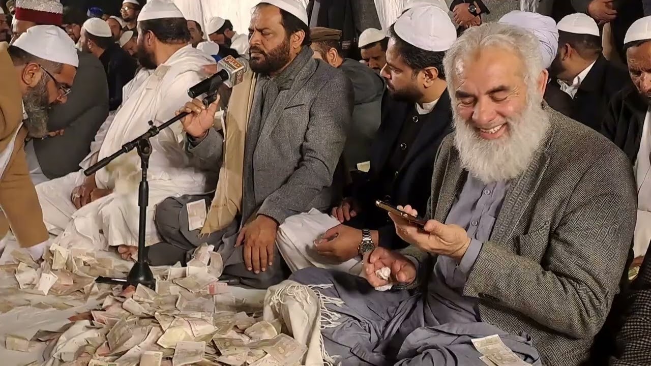  28 واں عرس پیر سید اعجازالحسن شاہ  صاحب بارگاہ رسالت ﷺ  میں ہدیہ عقیدت کے پھول نچھاور کر رہے ہیں