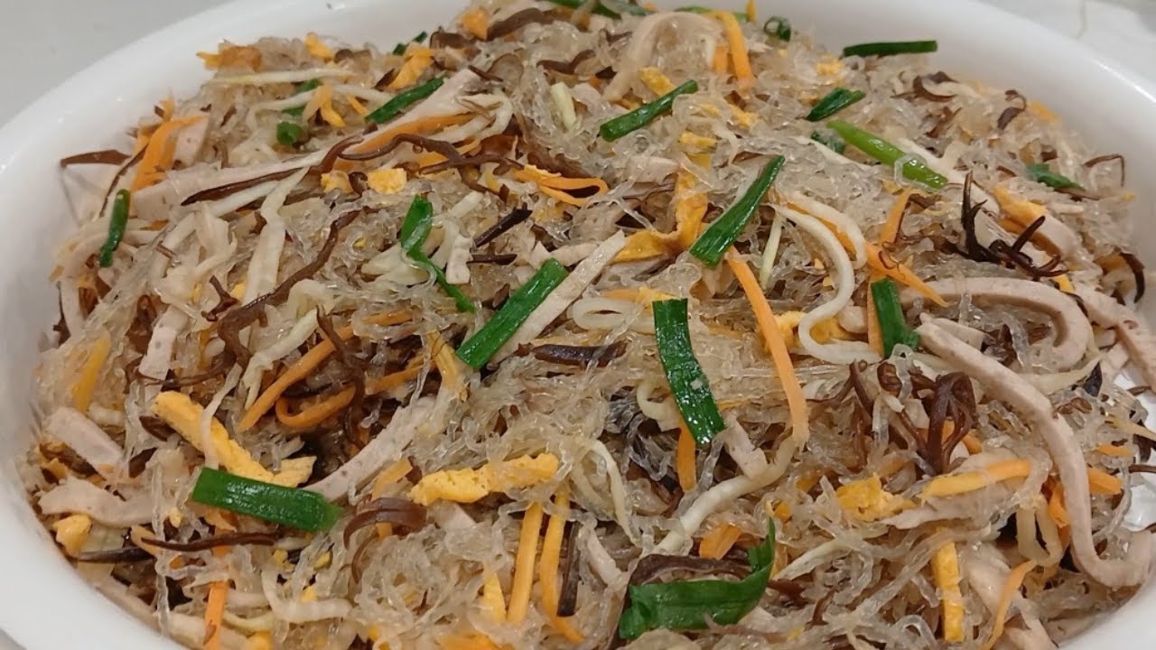 Cách Làm Miến Hấp Giò, Trứng Và Rau Củ Mềm, Thơm Ngon - Món Ăn Ai Cũng Mê Trong Mâm Cỗ Tết