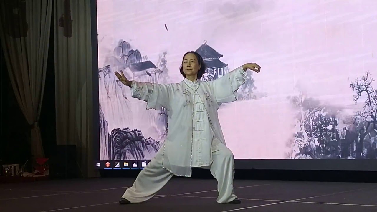 Chen Style Taichi - Ge ChunYan / 陈式太极拳 - 戈春艳