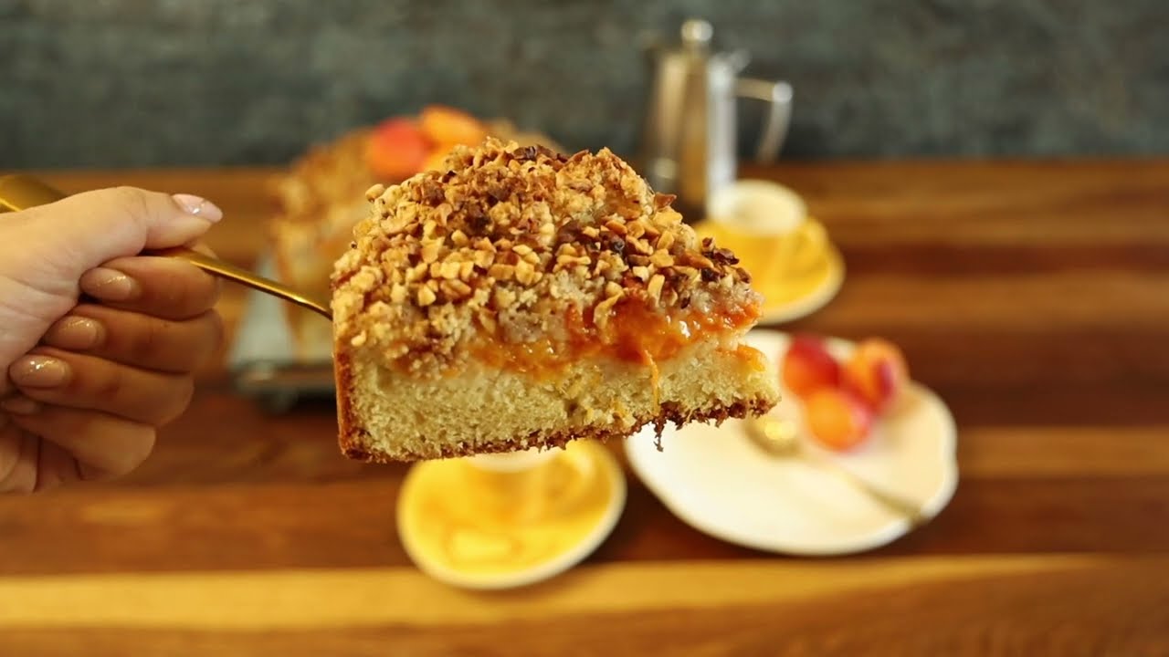 كيك المشمش مع الطبقة المقرمشة من اطيب ما يكون