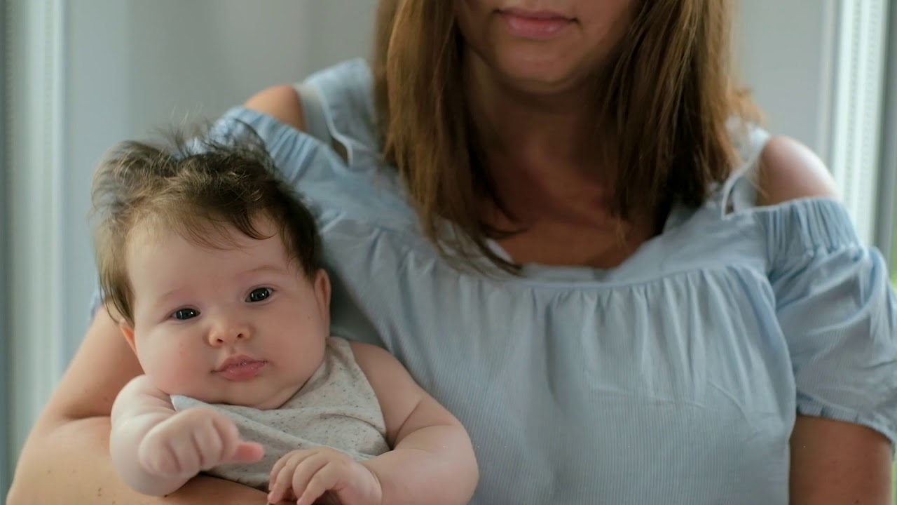 Edwards & Co Avery Capsule + Base | Instructional Video - Part 4 - Harnessing your child