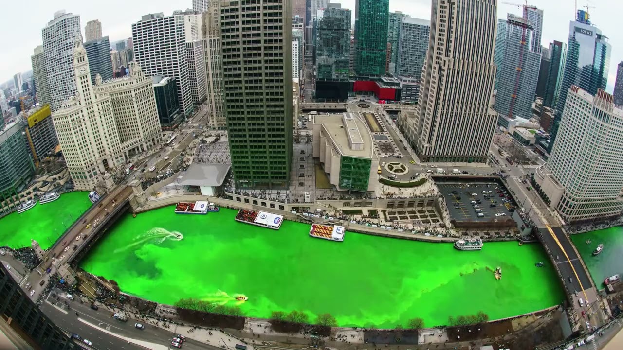 TRACER Dyeing the Chicago River Green - 2018 Greening of the River for St  Patrick's Day