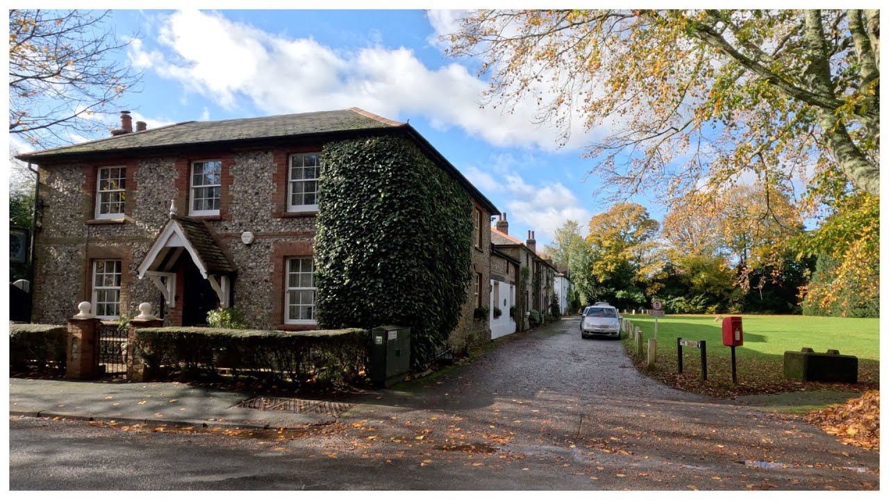 Woldingham, Surrey - a country walk exploring its history