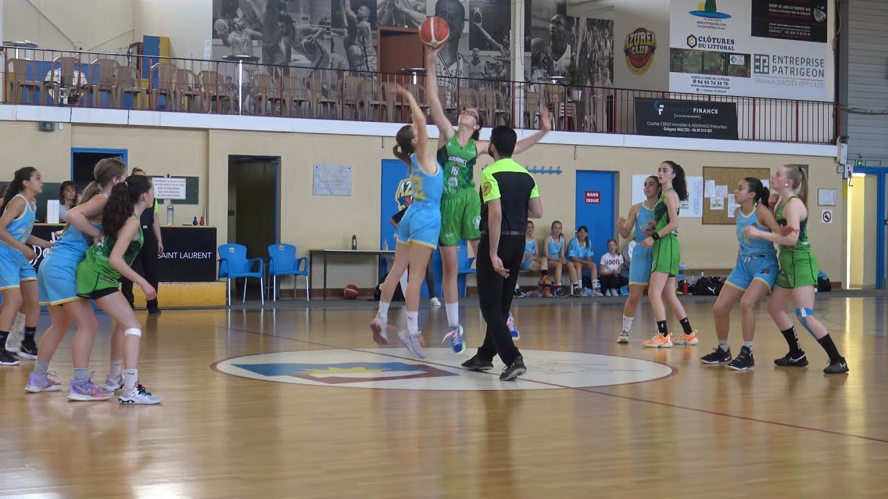Basket U15 F. Cht PACA. 1er QT. Antibes vs Rousset 30 avril 2022.
