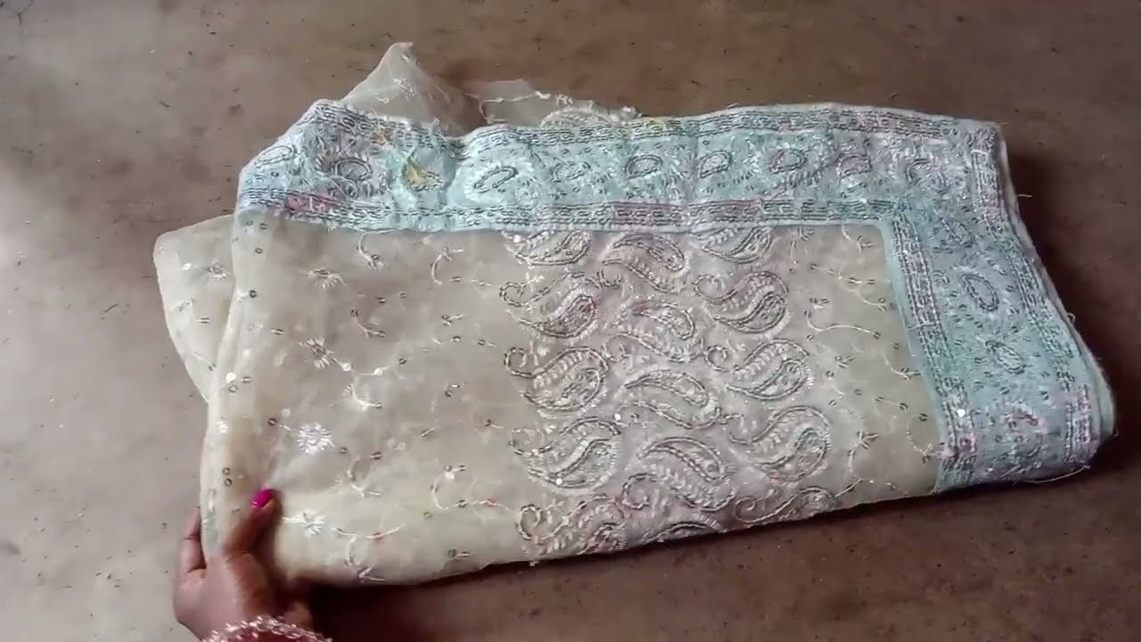 Lehenga cutting and stitching 👍✂️#cuttingskills #lehenga #lehengacholi #lehenga kaise banaye