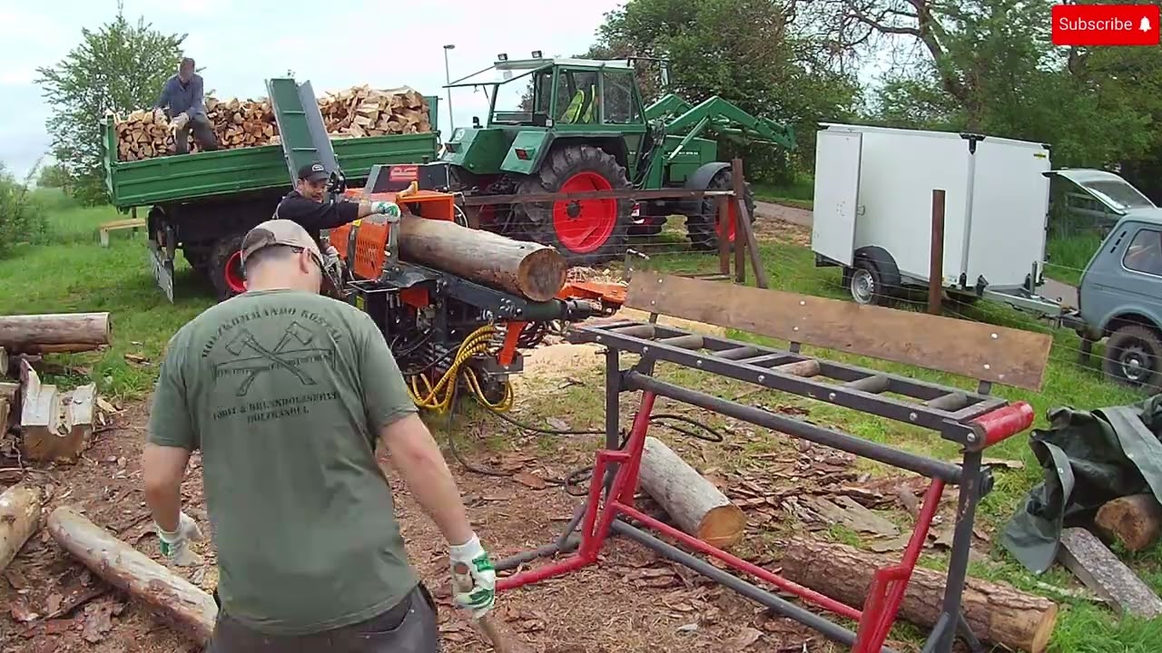 Brennholz machen mit dem Sägespaltautomat