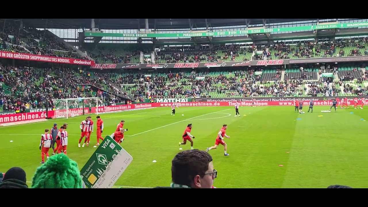 Warm up BAYERN MÜNCHEN zu Gast beim SV WERDER BREMEN - Weserstadion 14.02.2026